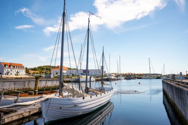 Ebeltoft: cosy beach holiday in a historic setting