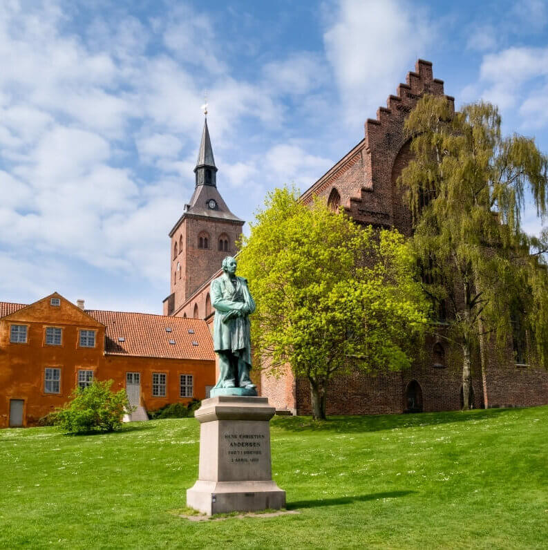 Odense: Statue Hans Christian Andersen