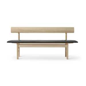 Fredericia Furniture Mogensen 3171 bench Soaped oak-leather omni 301 black
